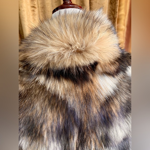 Vintage Genuine Real Fox Coat, Hip-Length, Brown, Tan, Cream | Ultra Plush - Picture 10 of 10
